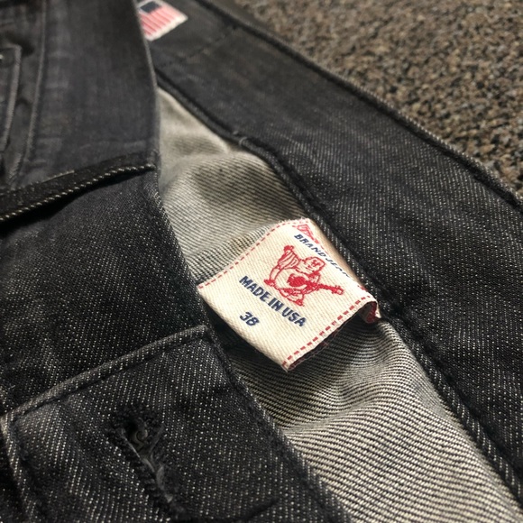 (SOLD) True Religion Jeans - Picture 2 of 4